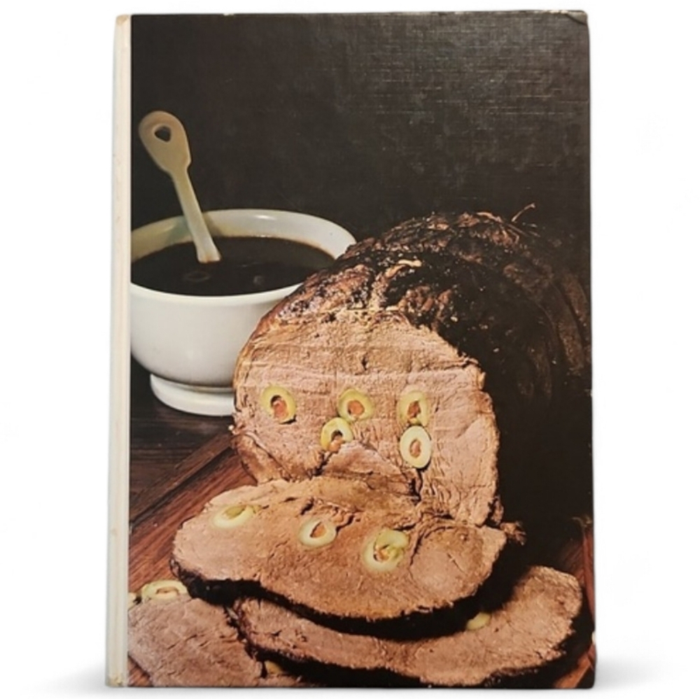 1970s Southern Living Cookbook  "The Meats" 1971 Vintage